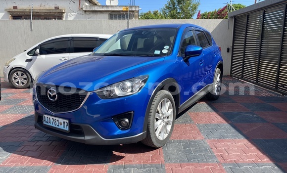 Nunua Ilio tumika Mazda CX-5 Bluu Gari ndani ya Maputo nchini Maputo