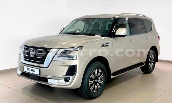 Nunua Ilio tumika Nissan Patrol Beige Gari ndani ya Maputo nchini Maputo Nunua Ilio tumika Nissan Patrol Beige Gari ndani ya Maputo nchini Maputo