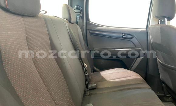 Buy Used Isuzu D-MAX White Car in Maputo in Maputo Buy Used Isuzu D-MAX White Car in Maputo in Maputo