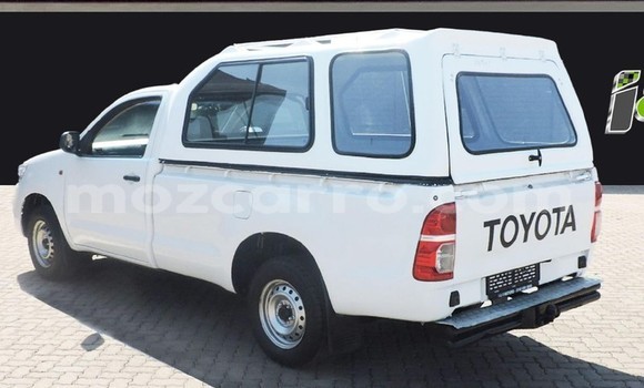 Buy Used Toyota Hilux White Car in Maputo in Maputo Buy Used Toyota Hilux White Car in Maputo in Maputo