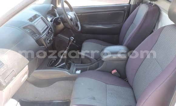 Buy Used Toyota Hilux White Car in Maputo in Maputo Buy Used Toyota Hilux White Car in Maputo in Maputo