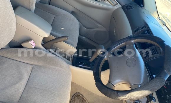Nunua Ilio tumika Toyota Corolla Fedha Gari ndani ya Maputo nchini Maputo Nunua Ilio tumika Toyota Corolla Fedha Gari ndani ya Maputo nchini Maputo