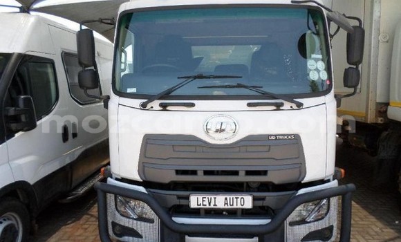 Tenga Tsaru Nissan UD Chena Rori in Maputo in Maputo Tenga Tsaru Nissan UD Chena Rori in Maputo in Maputo