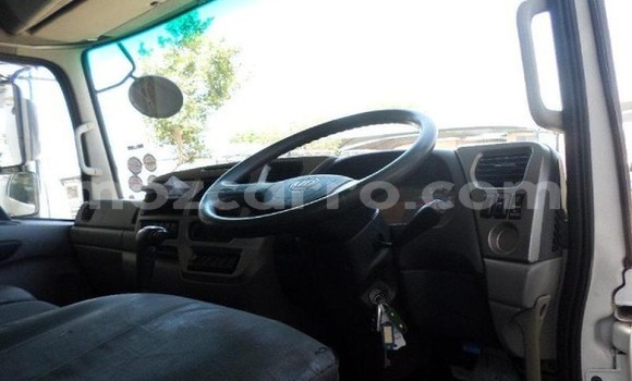 Tenga Tsaru Nissan UD Chena Rori in Maputo in Maputo Tenga Tsaru Nissan UD Chena Rori in Maputo in Maputo