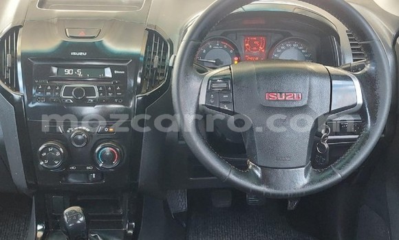 Buy Used Isuzu KB Silver Car in Maputo in Maputo Buy Used Isuzu KB Silver Car in Maputo in Maputo