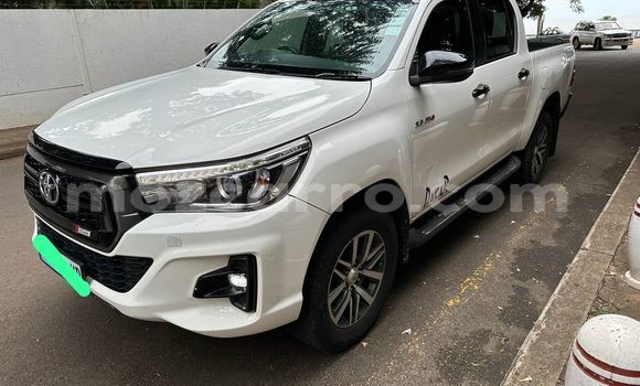 Nunua Ilio tumika Toyota Hiluxe Revo Nyeupe Gari ndani ya Maputo nchini Maputo Nunua Ilio tumika Toyota Hiluxe Revo Nyeupe Gari ndani ya Maputo nchini Maputo