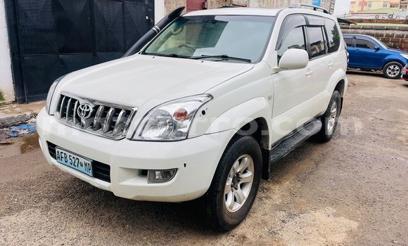 Buy Used Toyota Prado White Car in Maputo in Maputo Buy Used Toyota Prado White Car in Maputo in Maputo