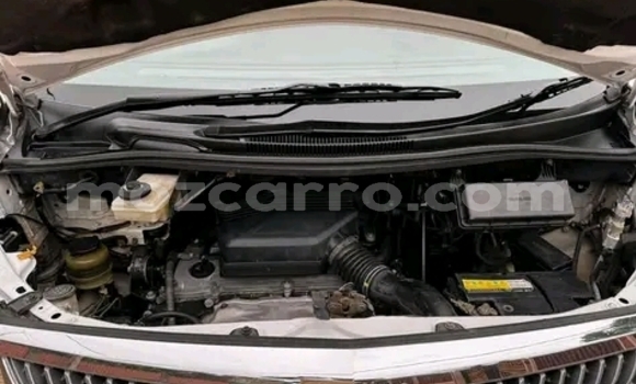 Comprar Usado Toyota Alphard Branco Carro em Maputo em Maputo Comprar Usado Toyota Alphard Branco Carro em Maputo em Maputo