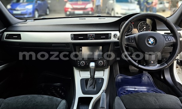 Comprar Usado BMW 3-Series Branco Carro em Maputo em Maputo Comprar Usado BMW 3-Series Branco Carro em Maputo em Maputo