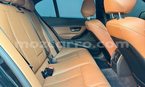 Comprar Usado BMW 3-Series Preto Carro em Maputo em Maputo Comprar Usado BMW 3-Series Preto Carro em Maputo em Maputo