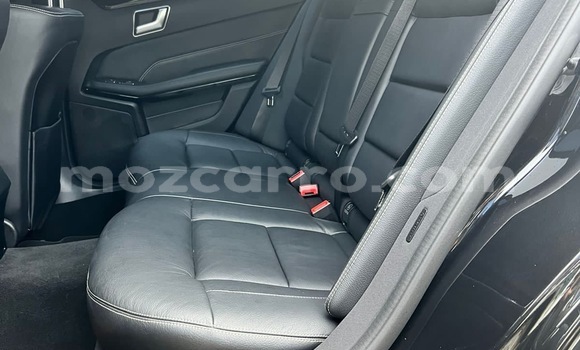 Comprar Usado Mercedes-Benz E-Classe Preto Carro em Maputo em Maputo Comprar Usado Mercedes-Benz E-Classe Preto Carro em Maputo em Maputo