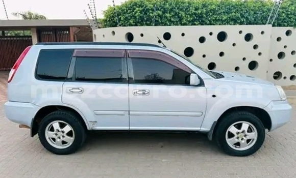 Tenga Tsaru Nissan X-Trail Zvimwe Mota in Maputo in Maputo Tenga Tsaru Nissan X-Trail Zvimwe Mota in Maputo in Maputo