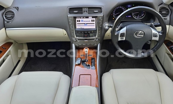 Comprar Usado Lexus IS Branco Carro em Maputo em Maputo Comprar Usado Lexus IS Branco Carro em Maputo em Maputo