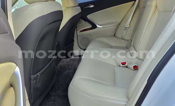 Comprar Usado Lexus IS Branco Carro em Maputo em Maputo Comprar Usado Lexus IS Branco Carro em Maputo em Maputo