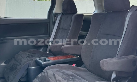Comprar Usado Toyota Vellfire Branco Carro em Maputo em Maputo Comprar Usado Toyota Vellfire Branco Carro em Maputo em Maputo