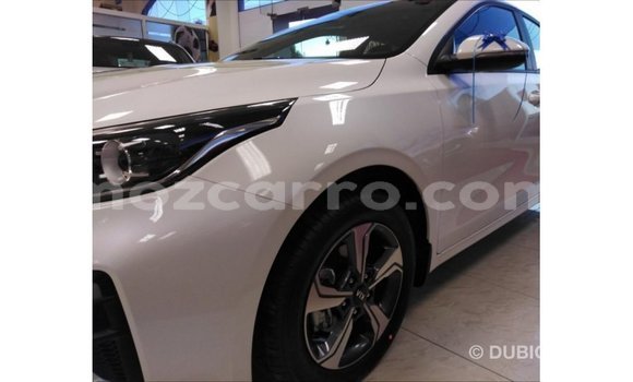 Comprar Importar Kia Cerato Branco Carro em Import - Dubai em Cabo Delgado Comprar Importar Kia Cerato Branco Carro em Import - Dubai em Cabo Delgado