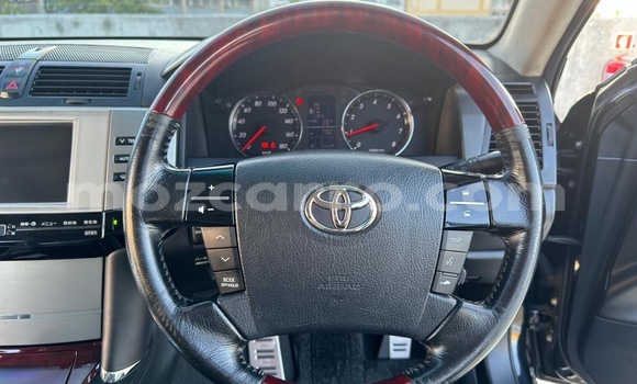 Comprar Usado Toyota Mark X Preto Carro em Maputo em Maputo Comprar Usado Toyota Mark X Preto Carro em Maputo em Maputo