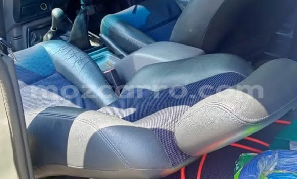 Comprar Usado Nissan Hardbody De outros Carro em Maputo em Maputo Comprar Usado Nissan Hardbody De outros Carro em Maputo em Maputo