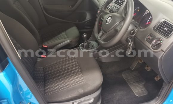 Tenga Tsaru Volkswagen Polo Bhuruu Mota in Beira in Sofala Tenga Tsaru Volkswagen Polo Bhuruu Mota in Beira in Sofala