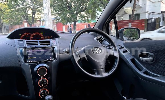 Comprar Usado Toyota Vitz Preto Carro em Maputo em Maputo Comprar Usado Toyota Vitz Preto Carro em Maputo em Maputo