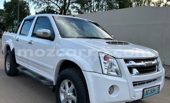 Tenga Itsva Isuzu D-MAX Chena Mota in Maputo in Maputo Tenga Itsva Isuzu D-MAX Chena Mota in Maputo in Maputo