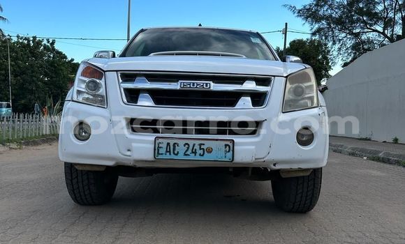 Comprar Novo Isuzu D-MAX Branco Carro em Maputo em Maputo Comprar Novo Isuzu D-MAX Branco Carro em Maputo em Maputo