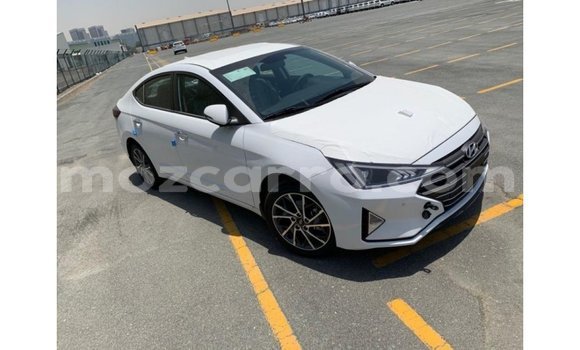 Comprar Importar Hyundai Elantra Branco Carro em Import - Dubai em Cabo Delgado Comprar Importar Hyundai Elantra Branco Carro em Import - Dubai em Cabo Delgado