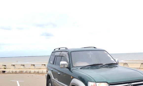 Comprar Usado Toyota Land Cruiser Prado Verde Carro em Maputo em Maputo Comprar Usado Toyota Land Cruiser Prado Verde Carro em Maputo em Maputo