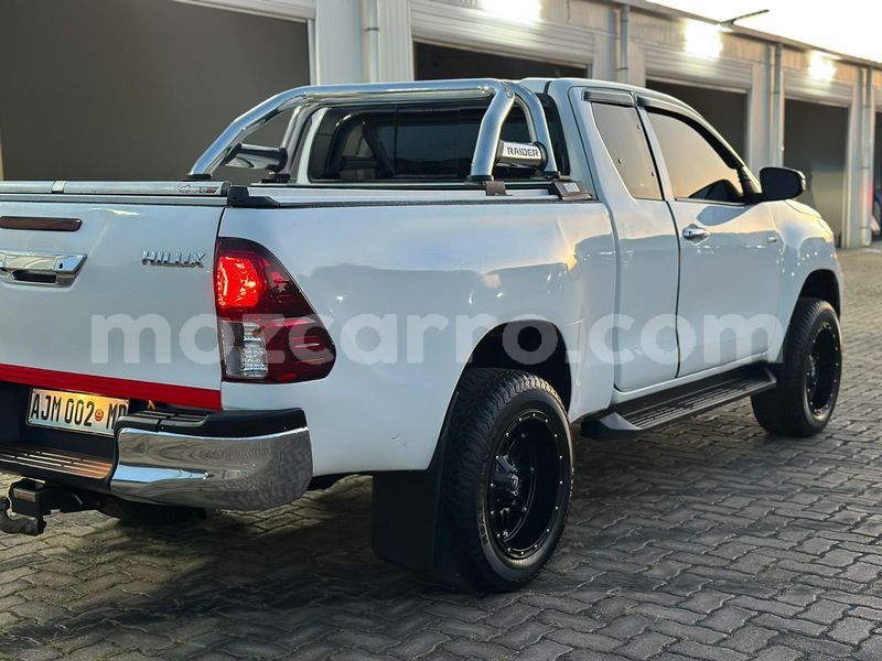 Big with watermark toyota hiluxe revo maputo maputo 21060