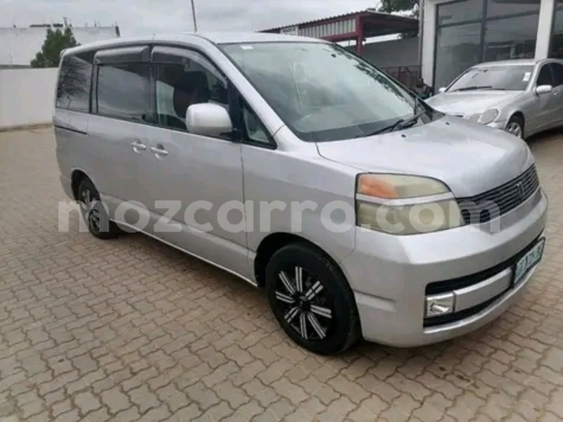 Big with watermark toyota voxy maputo maputo 21061