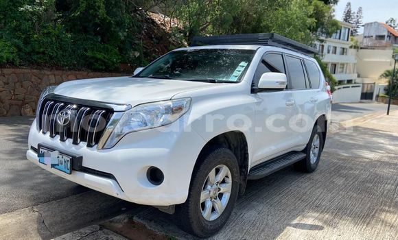 Comprar Usado Toyota Land Cruiser Prado Branco Carro em Maputo em Maputo Comprar Usado Toyota Land Cruiser Prado Branco Carro em Maputo em Maputo