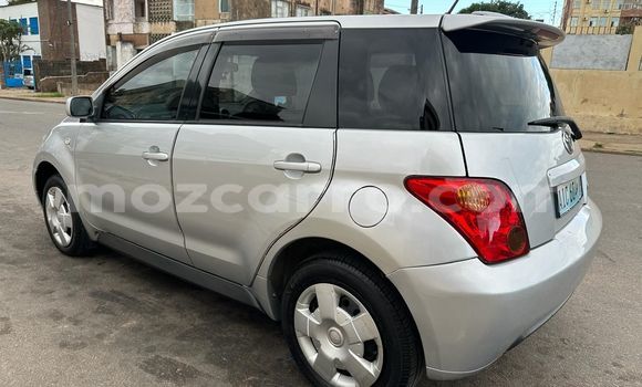 Comprar Usado Toyota IST Branco Carro em Maputo em Maputo Comprar Usado Toyota IST Branco Carro em Maputo em Maputo
