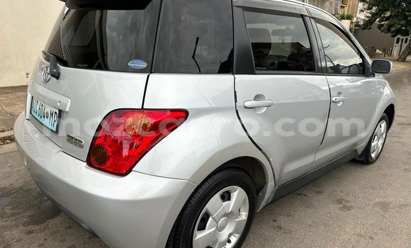 Comprar Usado Toyota IST Branco Carro em Maputo em Maputo Comprar Usado Toyota IST Branco Carro em Maputo em Maputo