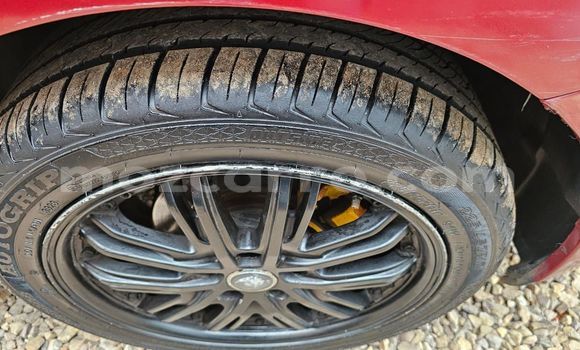 Comprar Novo Toyota Auris Vermelho Carro em Maputo em Maputo Comprar Novo Toyota Auris Vermelho Carro em Maputo em Maputo