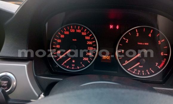 Comprar Usado BMW 340 Preto Carro em Maputo em Maputo Comprar Usado BMW 340 Preto Carro em Maputo em Maputo