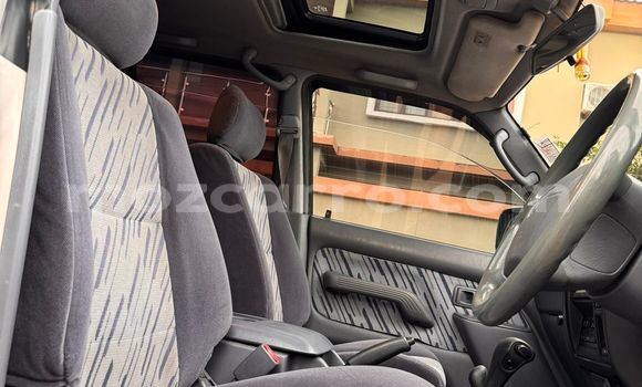 Nunua Ilio tumika Toyota Prado Nyingine Gari ndani ya Maputo nchini Maputo Nunua Ilio tumika Toyota Prado Nyingine Gari ndani ya Maputo nchini Maputo