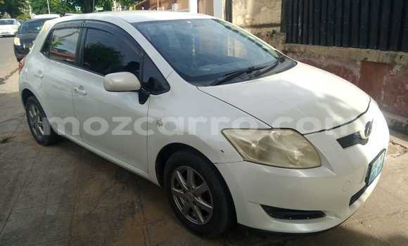 Tenga Tsaru Toyota Auris Chena Mota in Maputo in Maputo Tenga Tsaru Toyota Auris Chena Mota in Maputo in Maputo