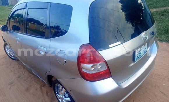 Comprar Usado Honda Fit De outros Carro em Beira em Sofala
