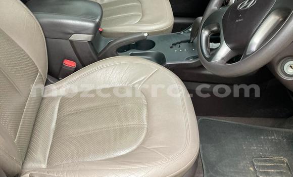 Tenga Tsaru Hyundai Tucson Tsvuku Mota in Maputo in Maputo Tenga Tsaru Hyundai Tucson Tsvuku Mota in Maputo in Maputo