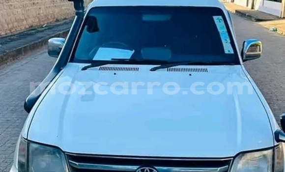 Tenga Tsaru Toyota Land Cruiser Prado Chena Mota in Maputo in Maputo Tenga Tsaru Toyota Land Cruiser Prado Chena Mota in Maputo in Maputo