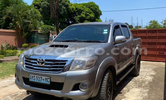 Tenga Tsaru Toyota Hilux Zvimwe Mota in Maputo in Maputo
