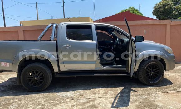 Tenga Tsaru Toyota Hilux Zvimwe Mota in Maputo in Maputo Tenga Tsaru Toyota Hilux Zvimwe Mota in Maputo in Maputo