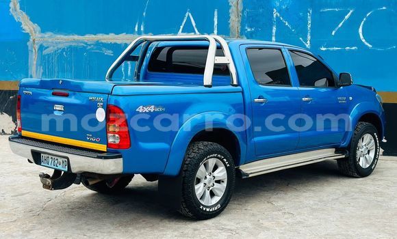 Buy Used Toyota Hilux Blue Car in Maputo in Maputo Buy Used Toyota Hilux Blue Car in Maputo in Maputo