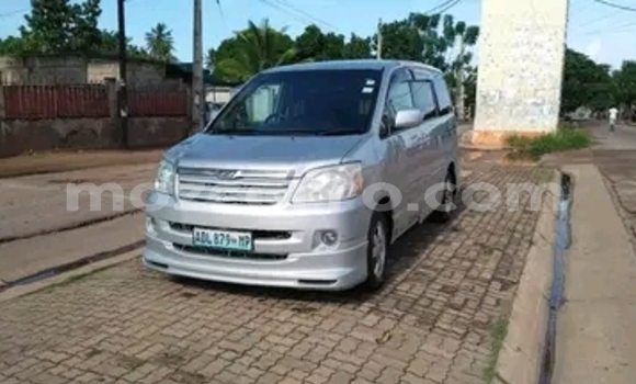 Comprar Usado Toyota Noah De outros Carro em Maputo em Maputo Comprar Usado Toyota Noah De outros Carro em Maputo em Maputo