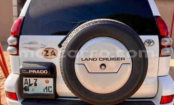 Comprar Usado Toyota Land Cruiser Prado Branco Carro em Maputo em Maputo Comprar Usado Toyota Land Cruiser Prado Branco Carro em Maputo em Maputo