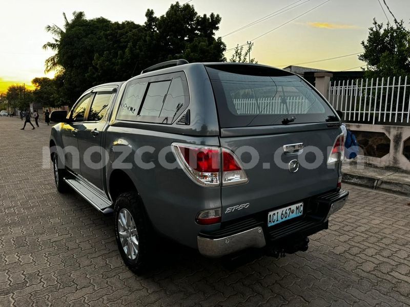 Big with watermark mazda bt 50 maputo maputo 21175