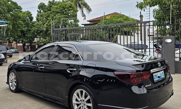 Comprar Usado Toyota Mark X Preto Carro em Maputo em Maputo Comprar Usado Toyota Mark X Preto Carro em Maputo em Maputo