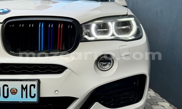 Comprar Usado BMW X6 Branco Carro em Maputo em Maputo Comprar Usado BMW X6 Branco Carro em Maputo em Maputo