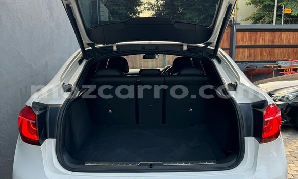 Comprar Usado BMW X6 Branco Carro em Maputo em Maputo Comprar Usado BMW X6 Branco Carro em Maputo em Maputo
