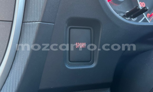 Comprar Usado Toyota Ractis Prata Carro em Maputo em Maputo Comprar Usado Toyota Ractis Prata Carro em Maputo em Maputo